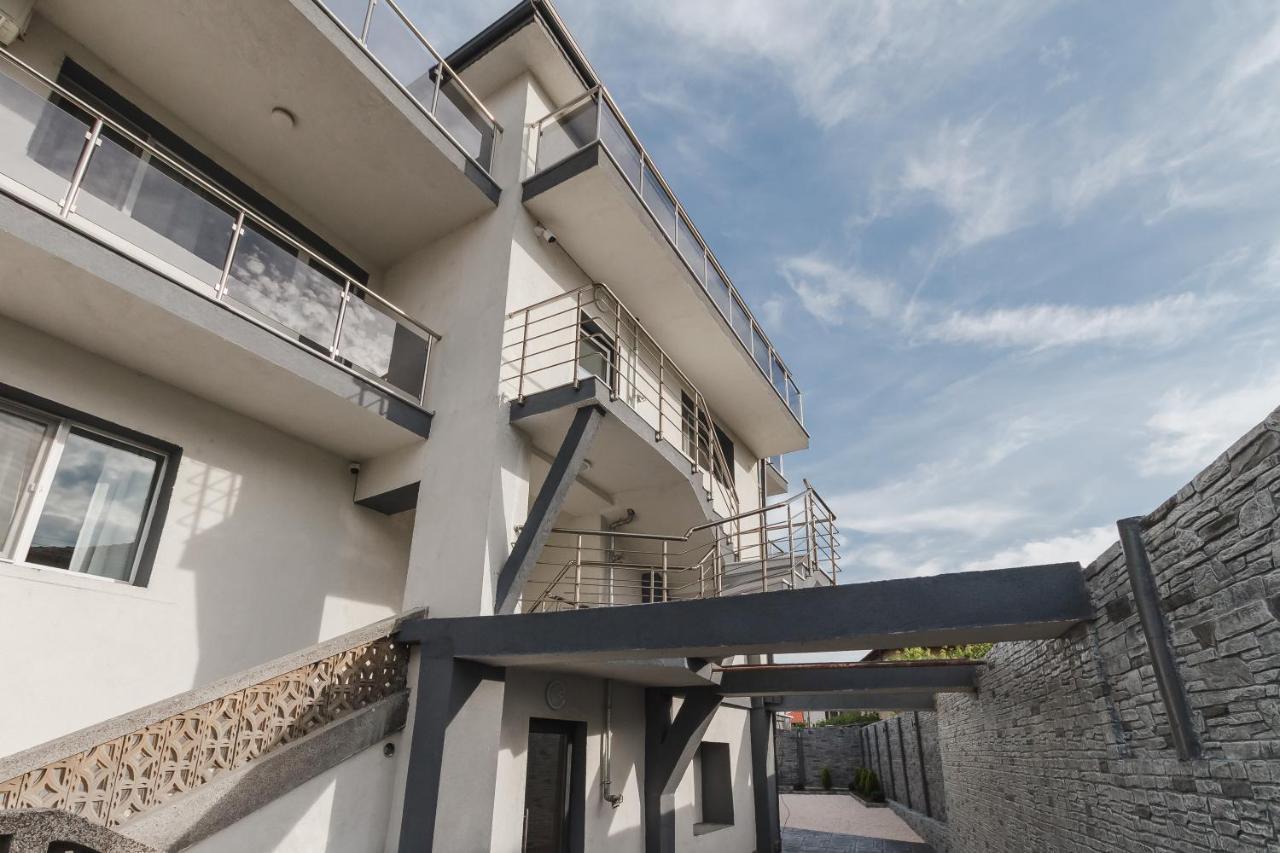 Gramada Guest House Kŭrdzhali エクステリア 写真